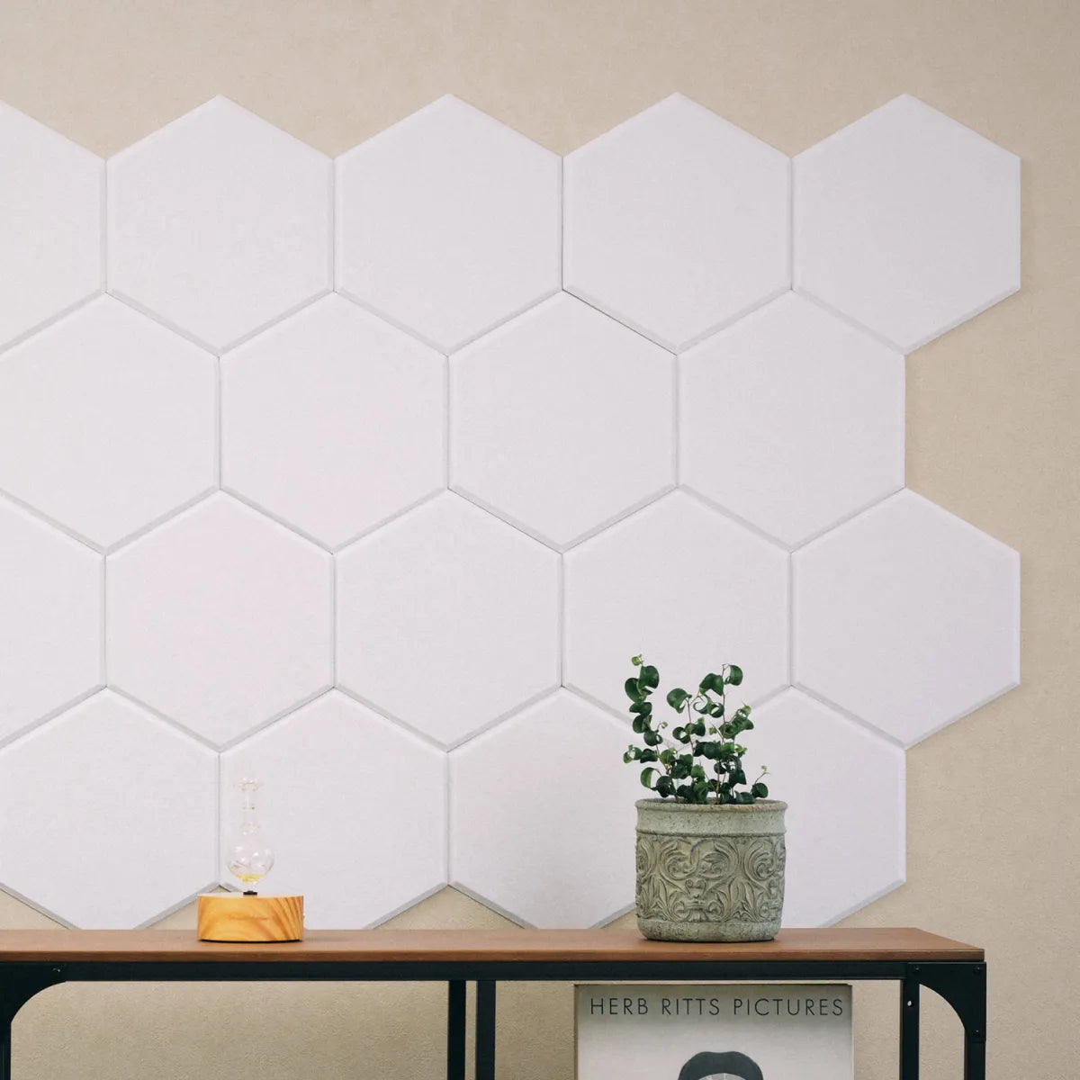 吸音パネル 「hisoka」厚さ9mm 虫ピン付属 12枚セット